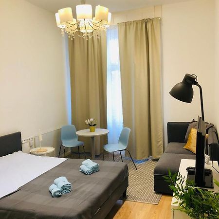 In My Style Apartman Boedapest Buitenkant foto